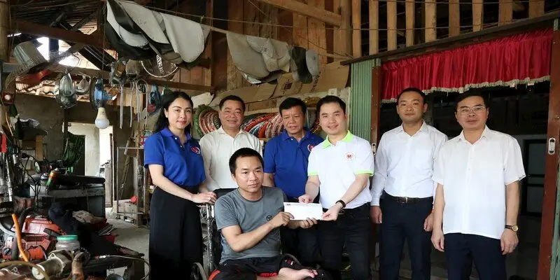 Giới thiệu sự kiện “Bước chân thiện nguyện F8BET phát quà người tàn tật”